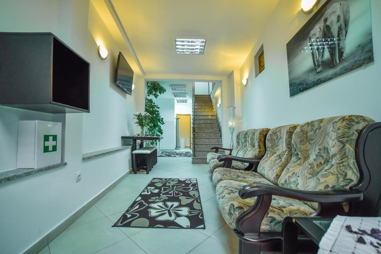 Hostel 신 외부 사진