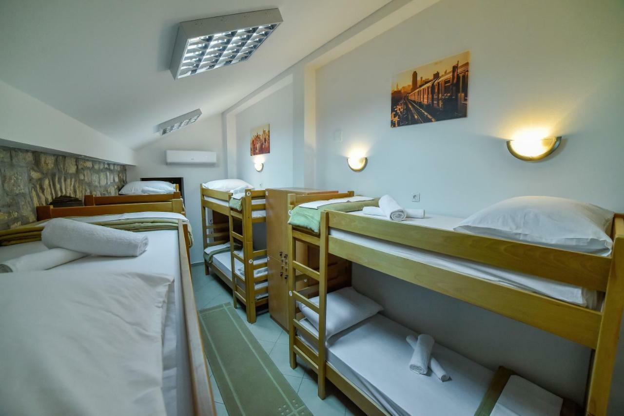 Hostel 신 외부 사진